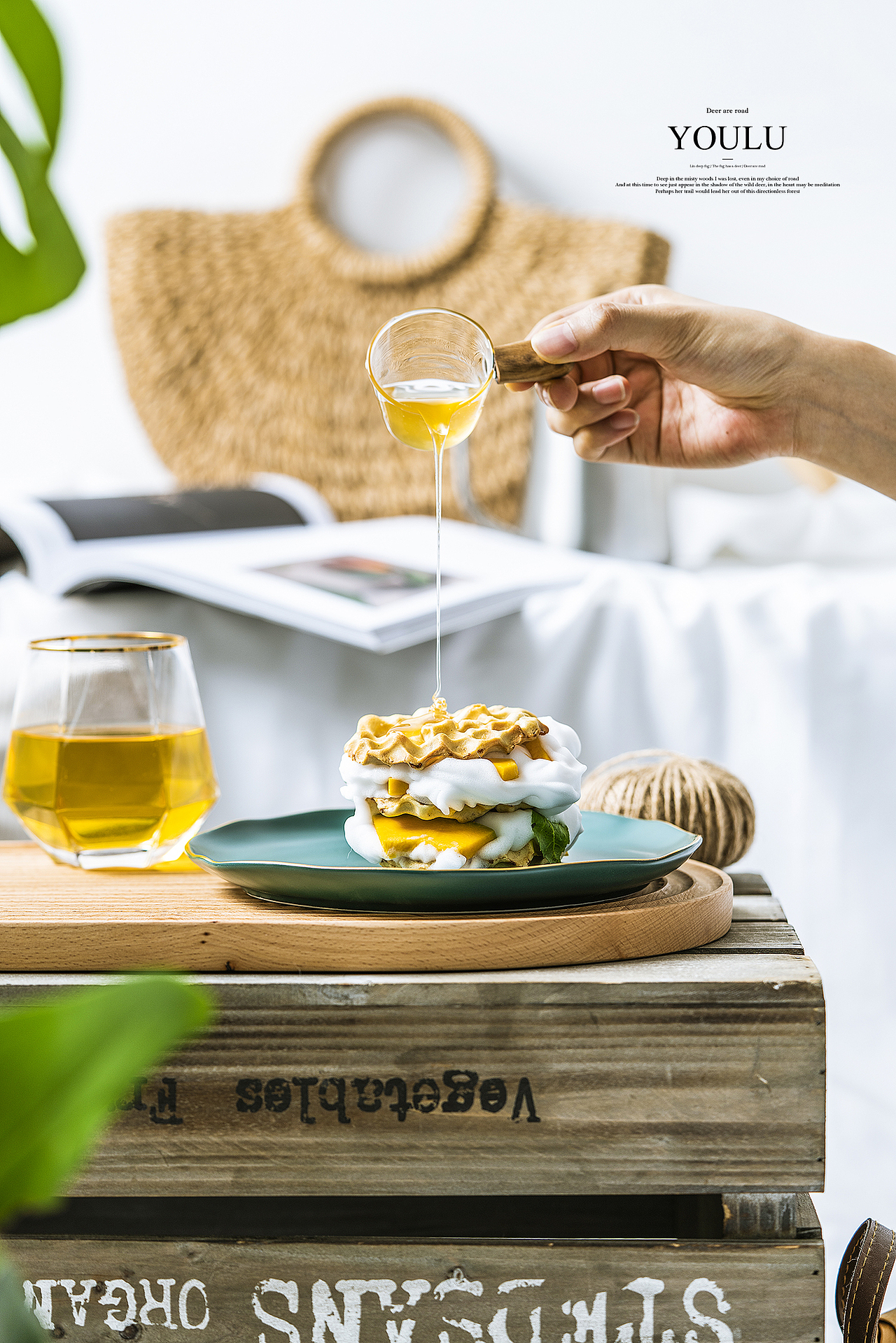 蓝器 ● 食（图ZMTY0NzE1OTI0） - 产品摄影 - 站酷设计师有鹿摄影视觉YOLU原创素材 - 站酷ZCOOL