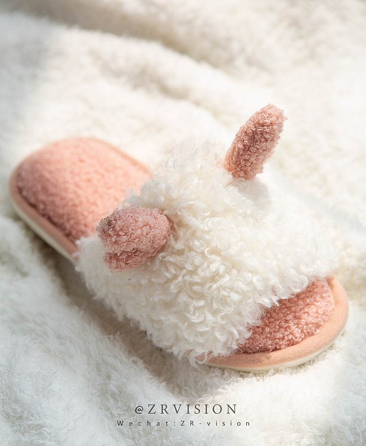 家居棉拖鞋外景基地拍摄ins风格图片拖鞋（图ZMjIzNDc5NjM2） - 产品摄影 - 站酷设计师ZRVISION原创素材 - 站酷ZCOOL