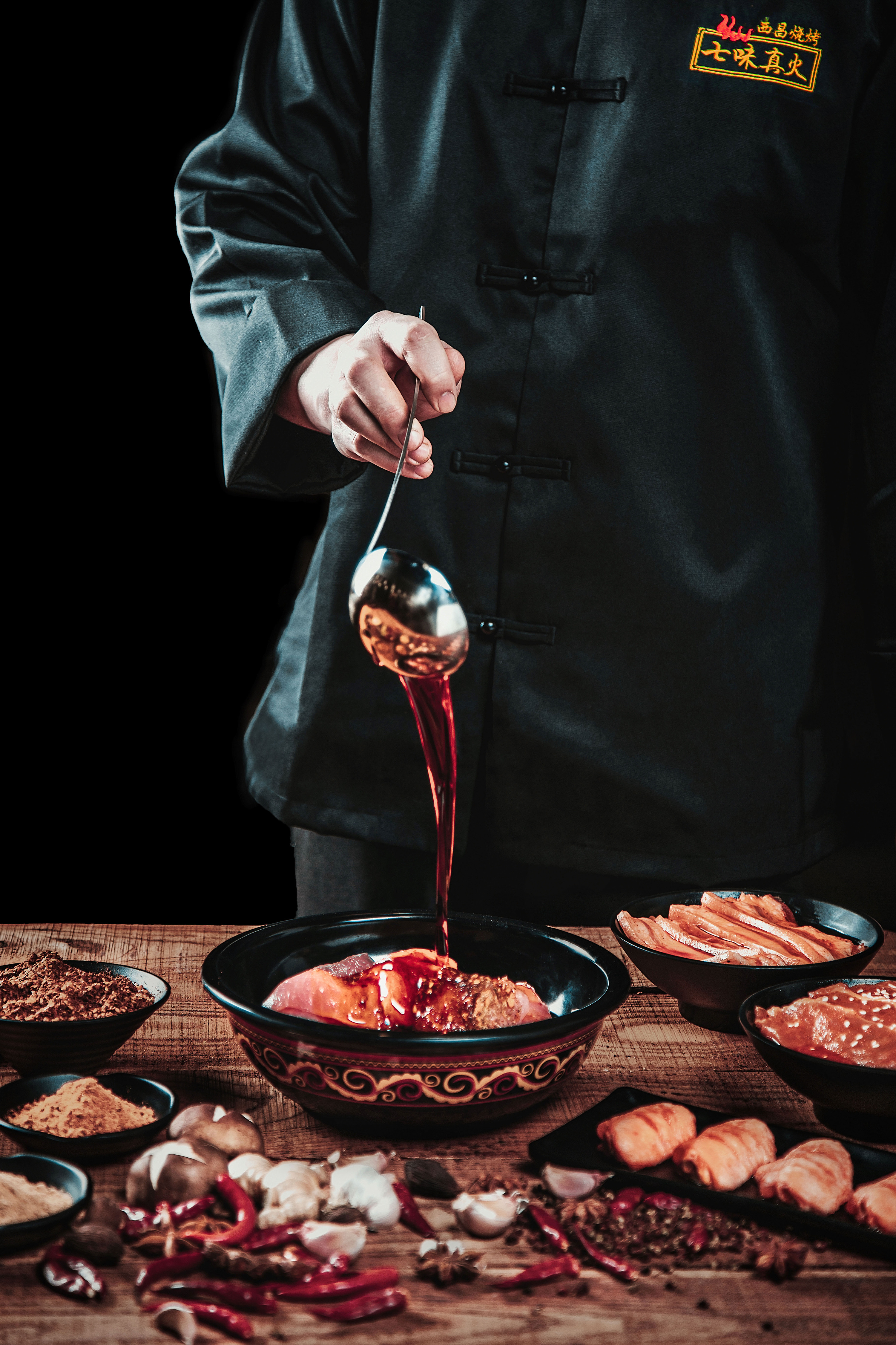 西昌烧烤拍摄 i 秘制烤肉腌制过程