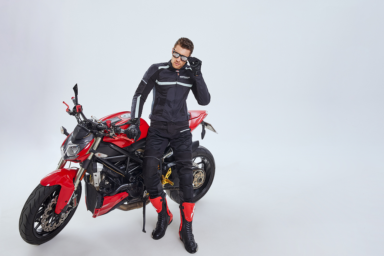 尚帝|机车男孩（图ZMjY4ODg4Mjgw） - 时尚/艺术摄影 - 站酷设计师深圳尚帝视觉原创素材 - 站酷ZCOOL