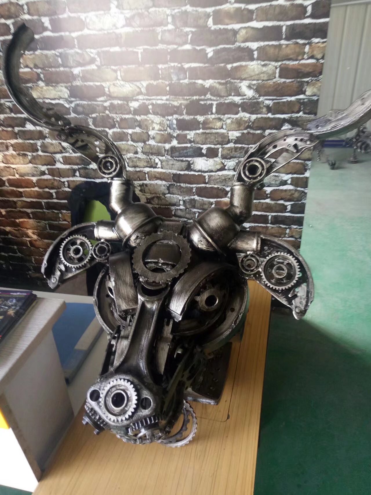 牛气冲天铁艺雕塑重金属朋克风