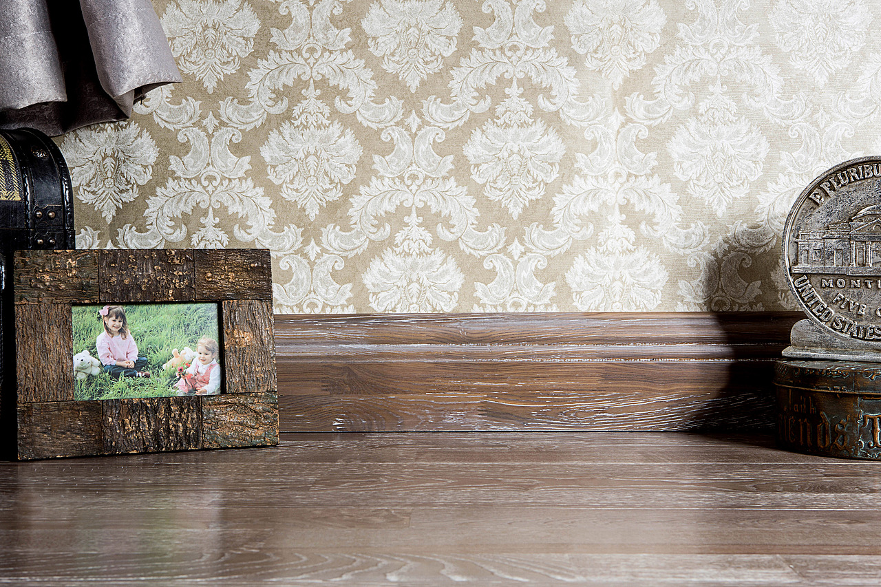 圣象地板地脚线拍摄