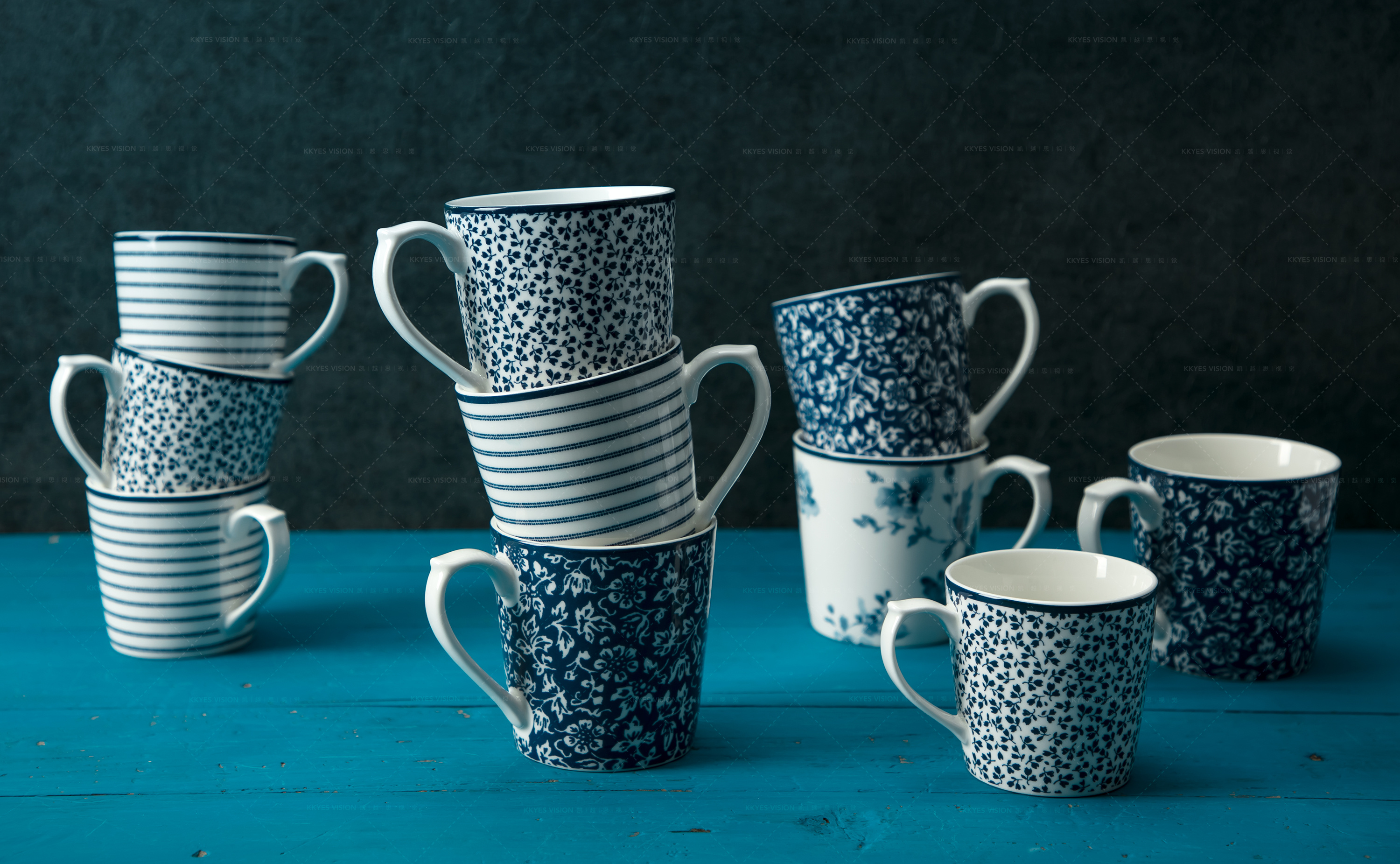 餐具 餐盘 瓷器 茶杯 青花瓷 静物拍摄南京商业摄影