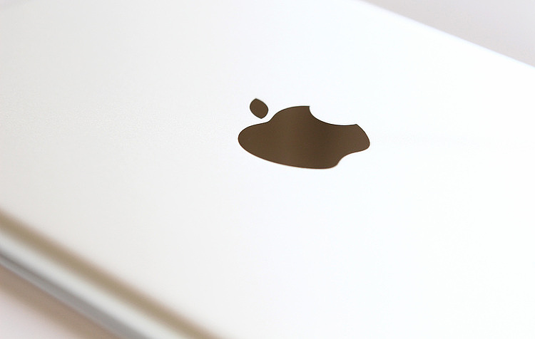 Apple Retina iPad mini 工业拐角的风景线