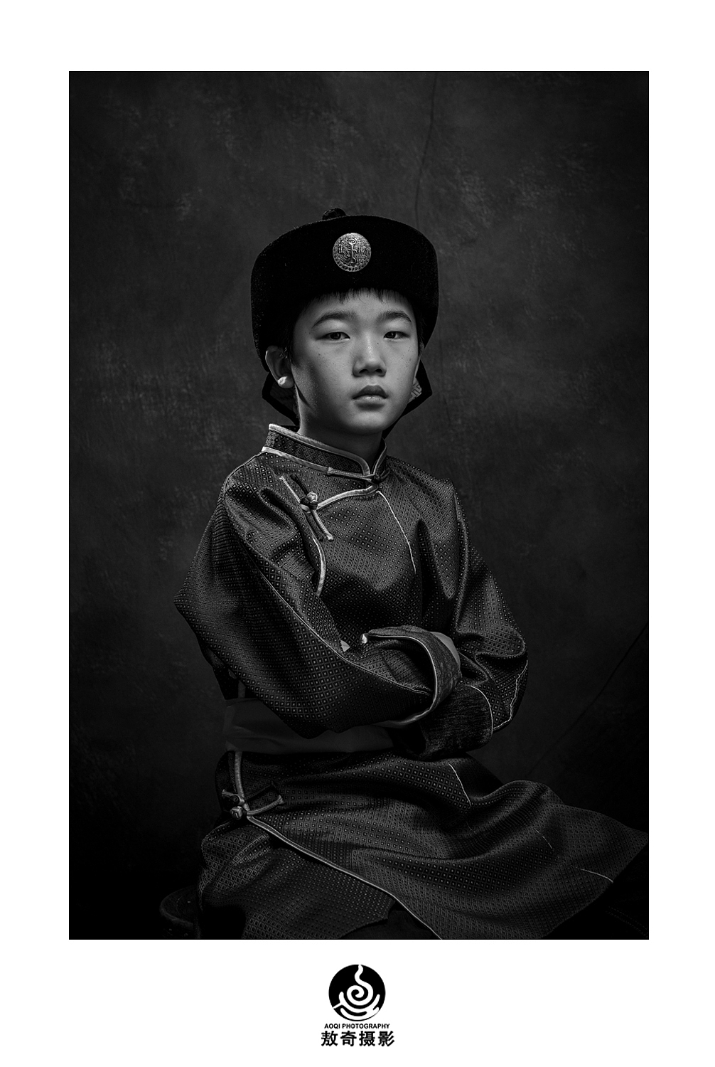 蒙古族小朋友[z大笑]