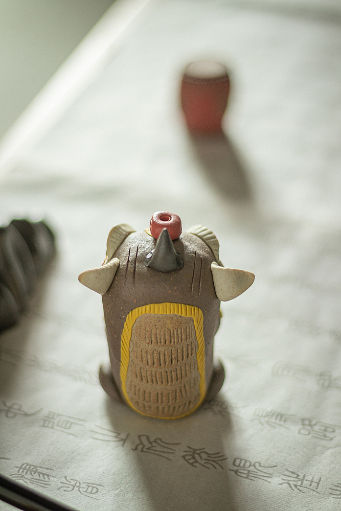 器十二 原创手工陶瓷醒狮茶宠香插摆件（图ZMTkyMTk1MTA4） - 其他手工艺 - 站酷设计师器十二原创素材 - 站酷ZCOOL