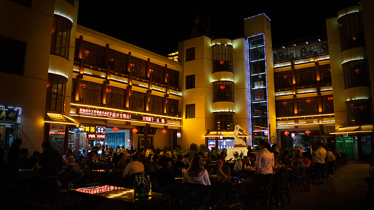 Diana 图记 I 青甘大环线 D4下 沙漠绿洲鸣沙山月牙泉