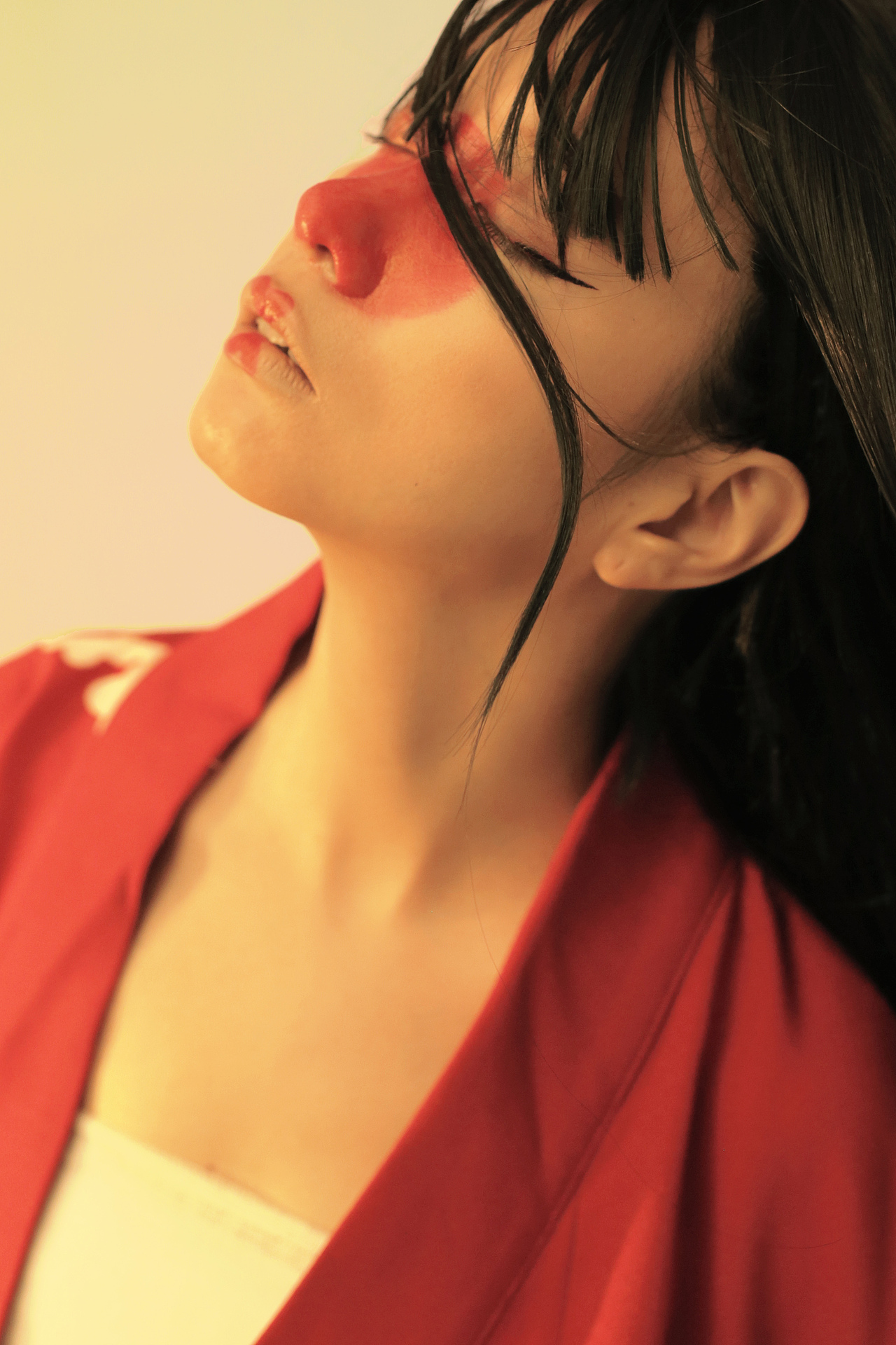 「 晓看天色暮看云 」