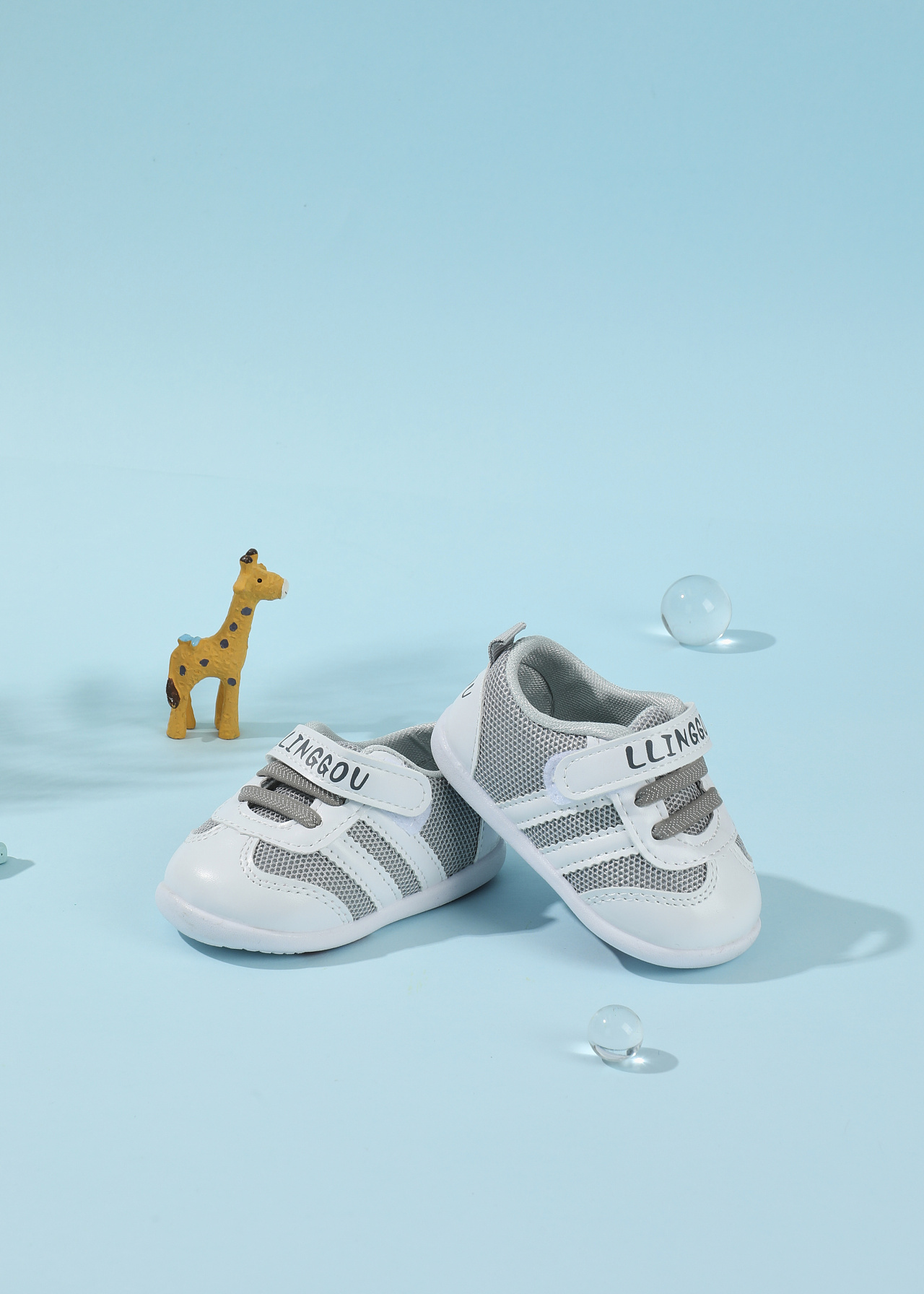 童鞋拍摄|摄影|产品摄影|空白ny - 原创作品 - 站酷 (zcool)