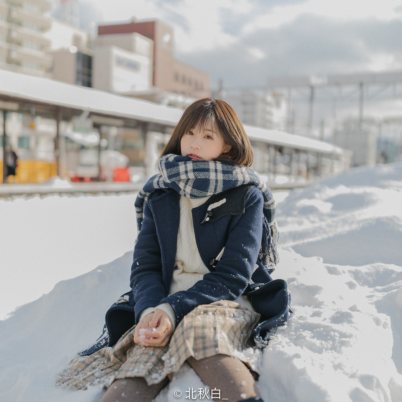 雪與陽光共舞（图ZMTAzOTQ4MzM2） - 人像摄影 - 站酷设计师北秋白_原创素材 - 站酷ZCOOL