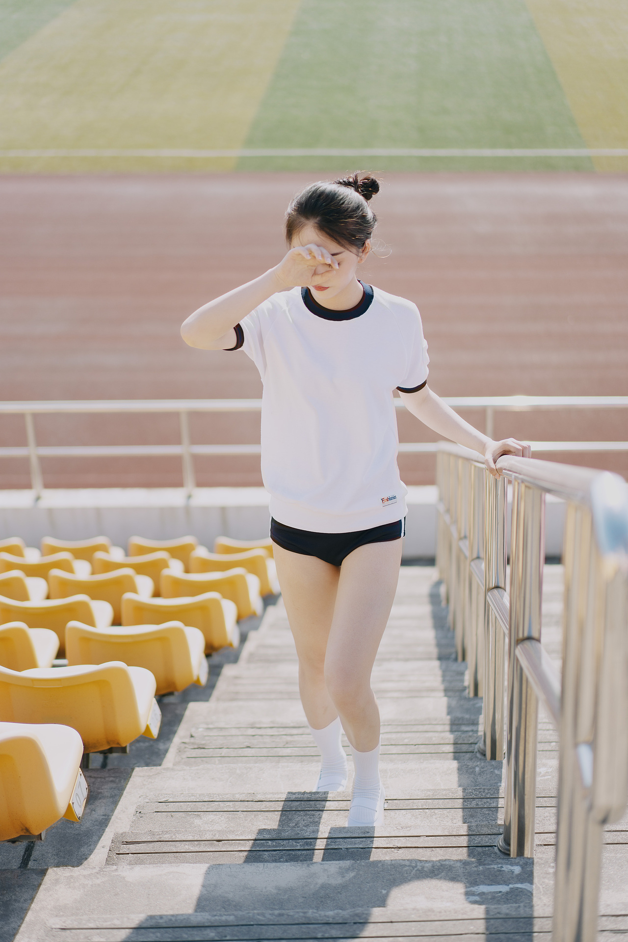 怎么去拥抱 一道彩虹  怎么去拥抱 一夏天的风