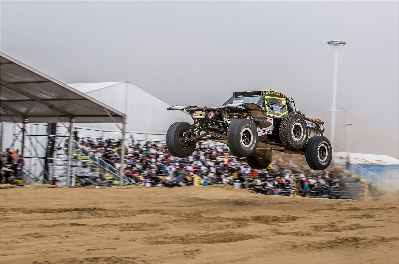 英雄会/阿拉善会英雄