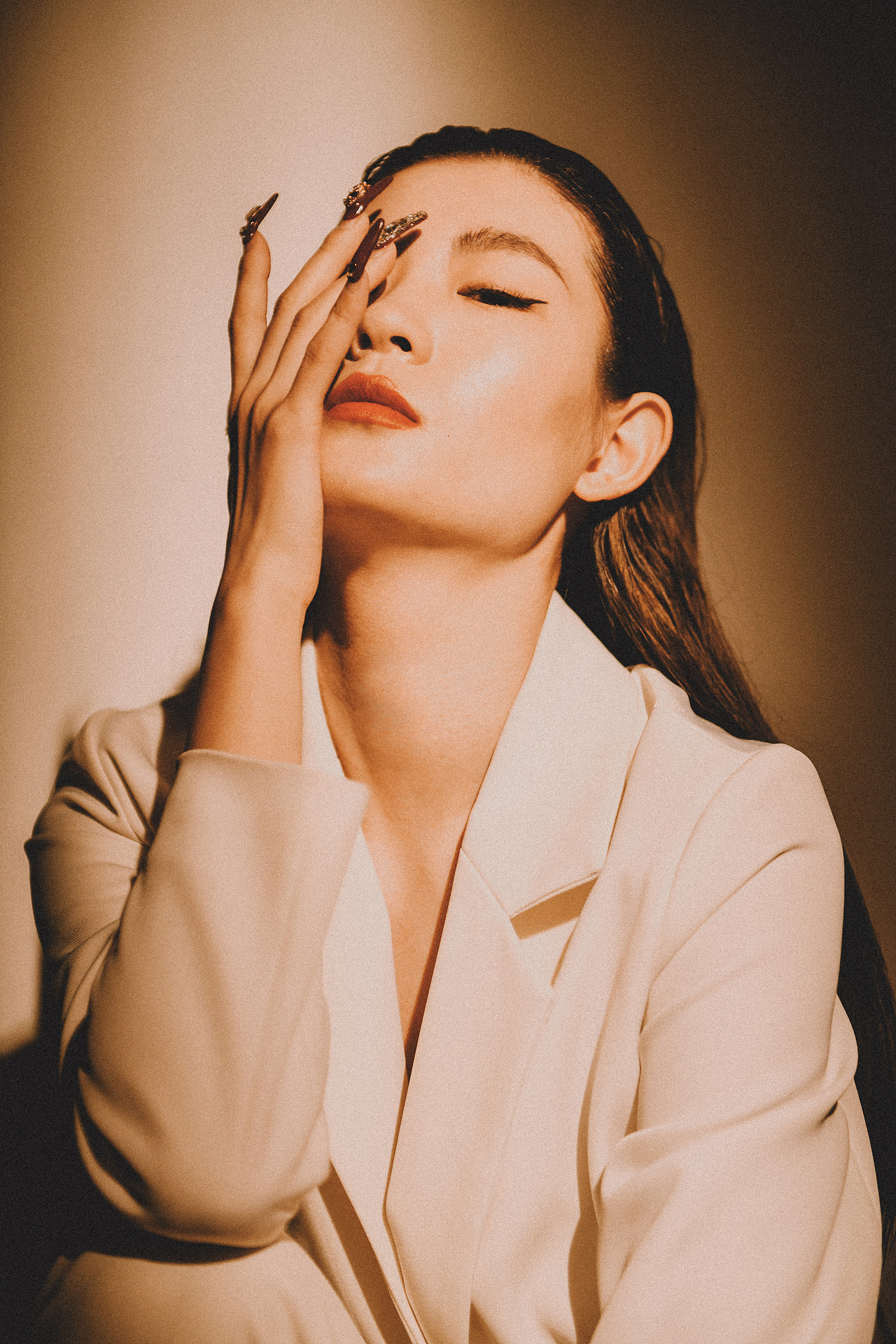 直视着自己 为什么我不能（图ZMjUzMjIwMDE2） - 人像摄影 - 站酷设计师REBORN_OK原创素材 - 站酷ZCOOL