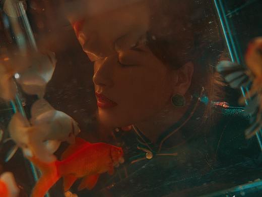 【流金岁月】(个人主页-ZMzQzNzkzMDA=) - 人像摄影 - 站酷设计师蓝海Photo原创素材 - 站酷ZCOOL