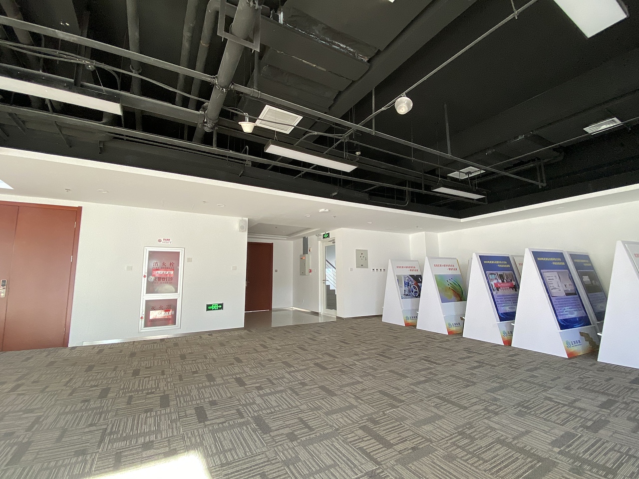 鲁班锁展示屋（图ZMjQyMjE0MTY4） - 展陈设计 - 站酷设计师叁伍艺术工作室原创素材 - 站酷ZCOOL