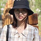 一只争气的猪的头像