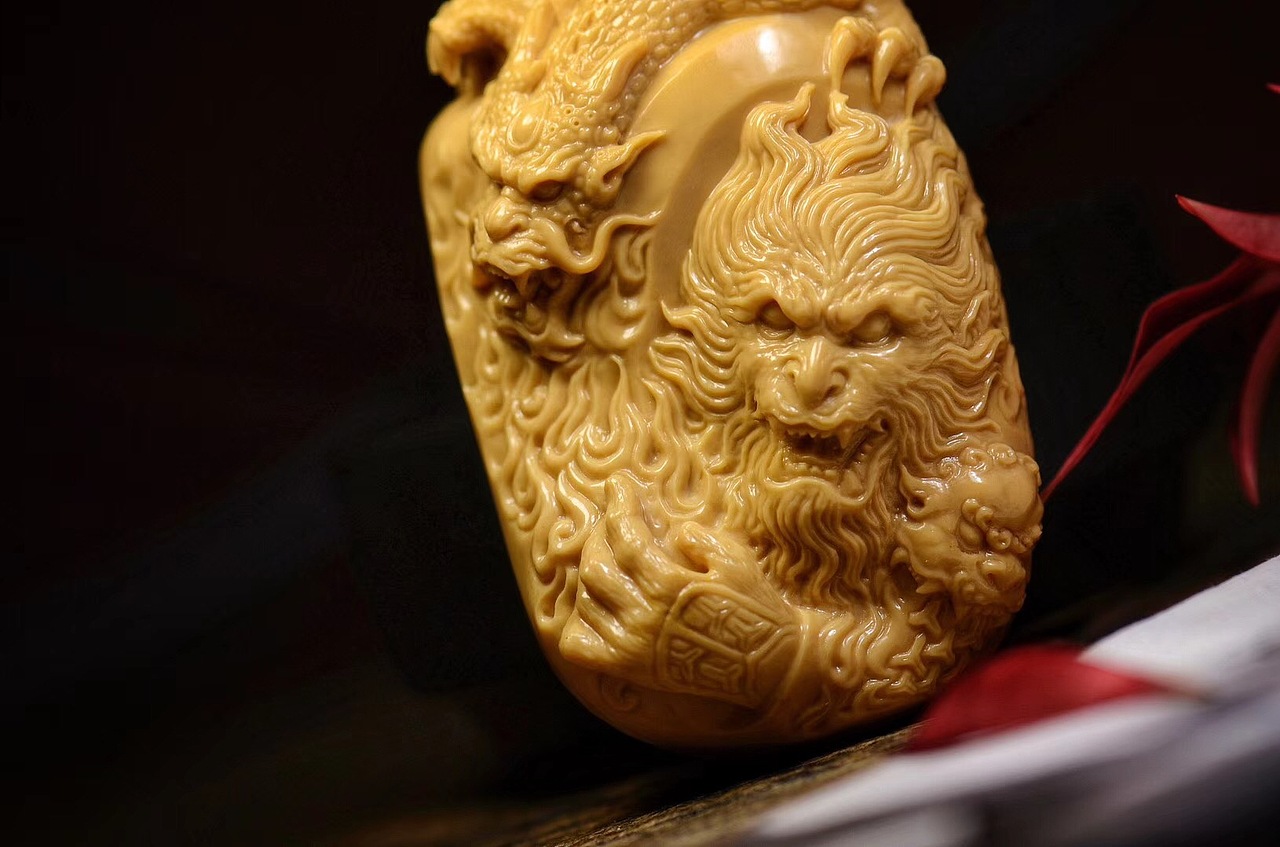 金膏玉齐天大圣