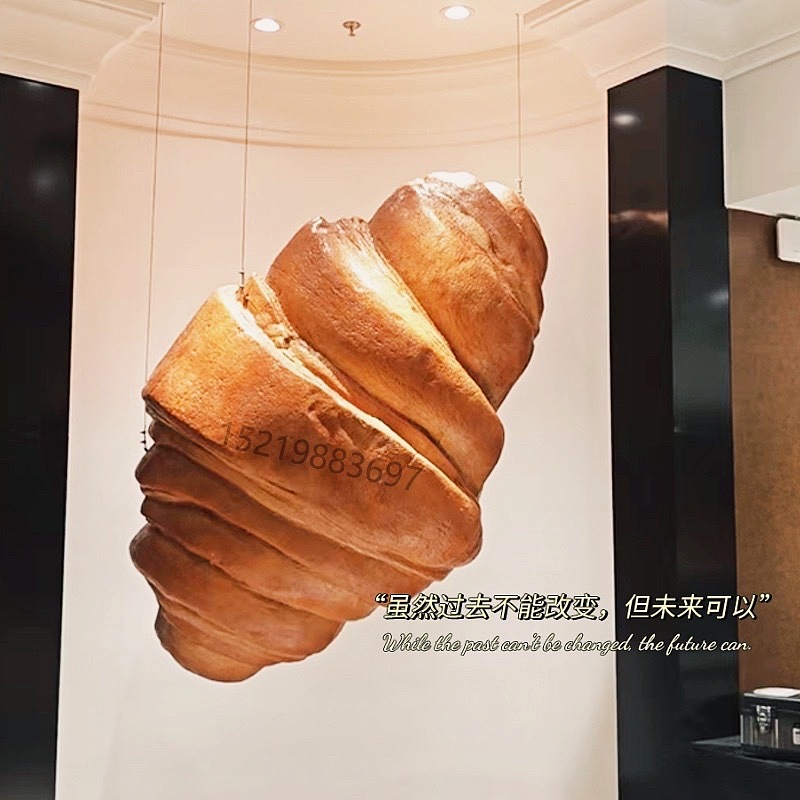 烘焙店爆款门头装饰可颂造型定制