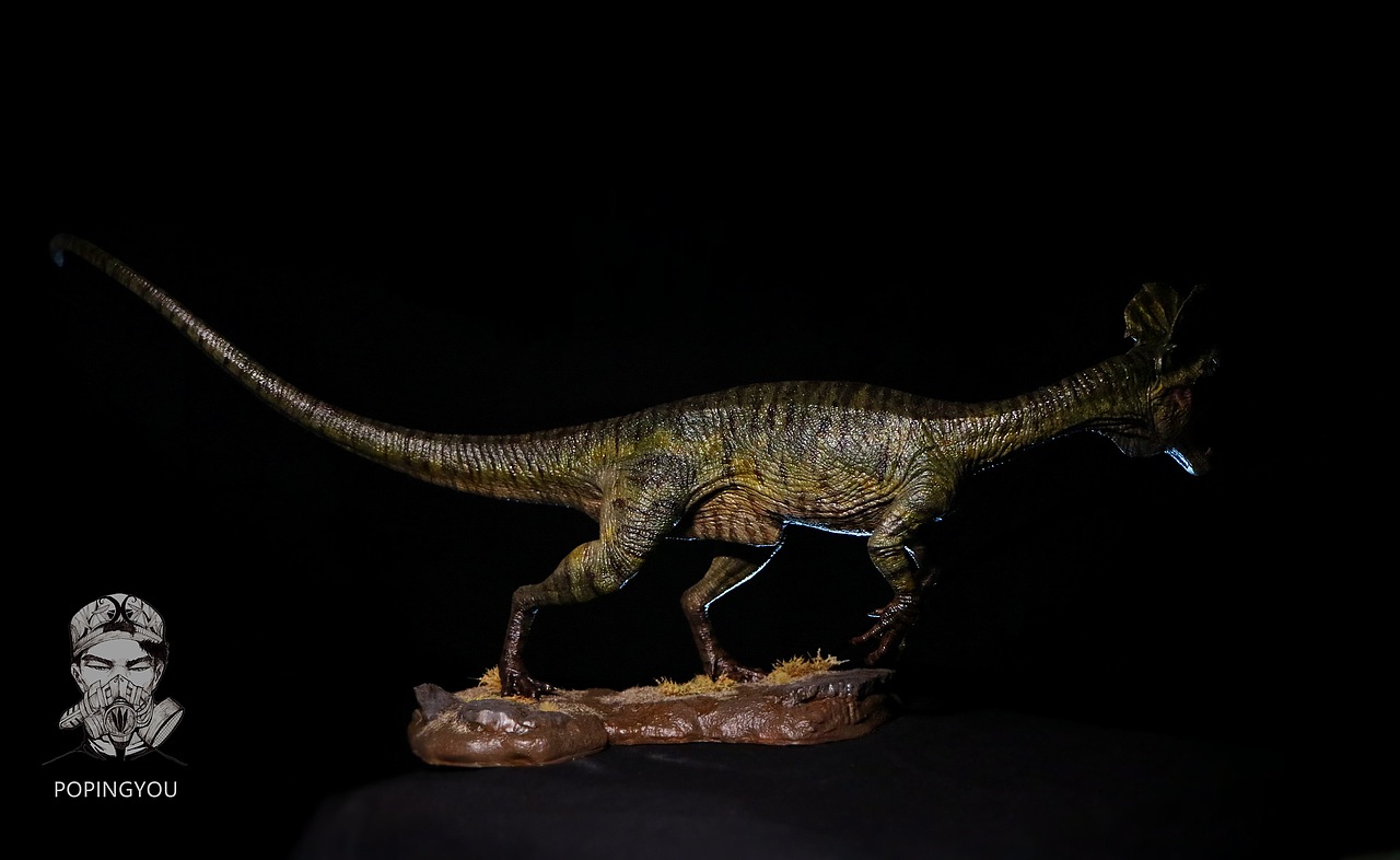 恐龙涂装～双脊龙