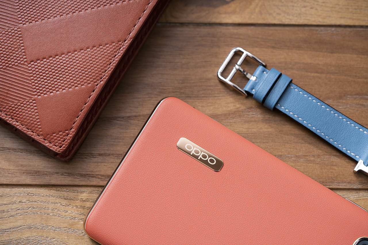 VIVO X30 Pro aw联名限定版&OPPO FINDX2 PRO