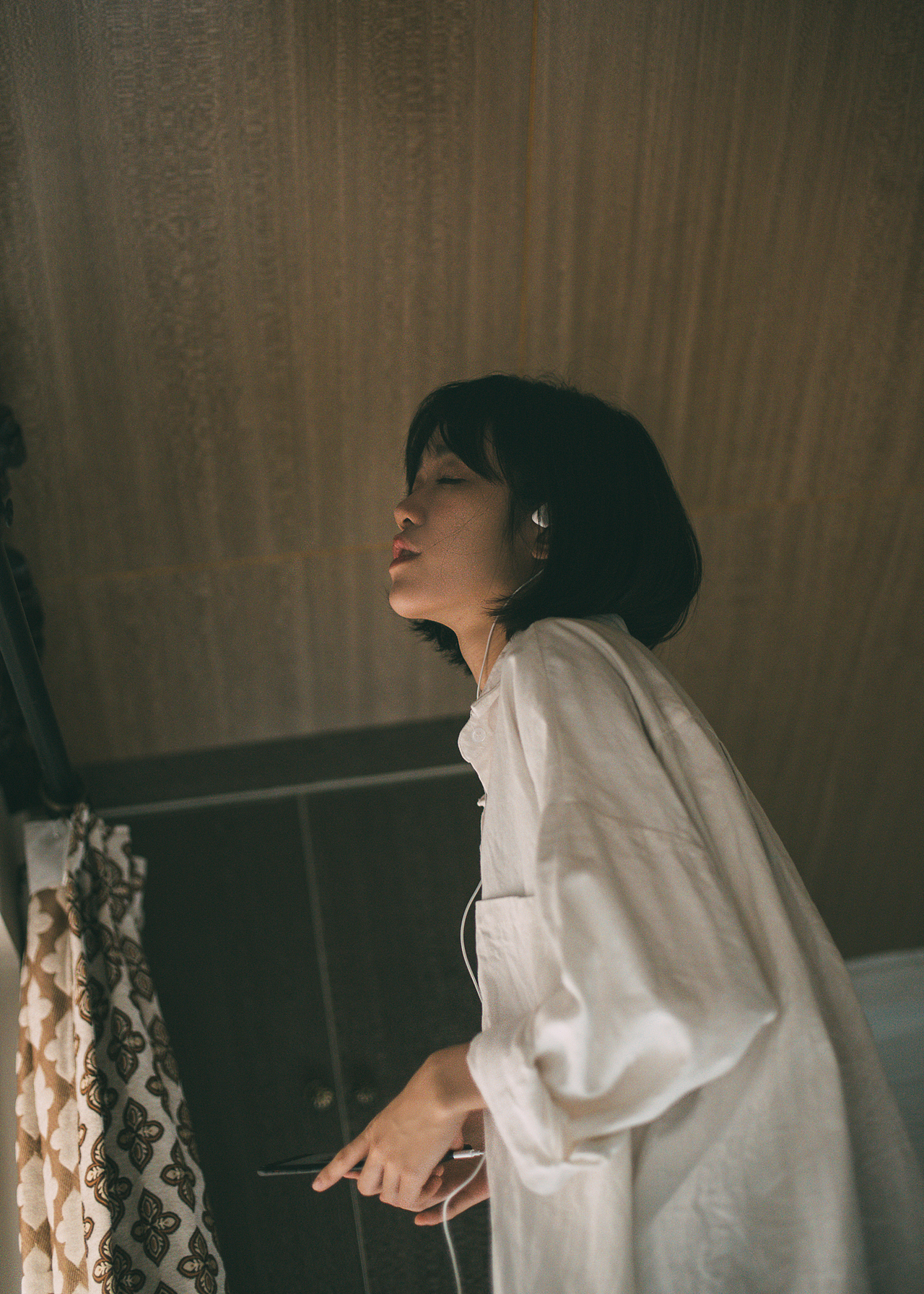 我想你要走了（图ZOTUyNDEzNTY=） - 人像摄影 - 站酷设计师shireenphoto原创素材 - 站酷ZCOOL