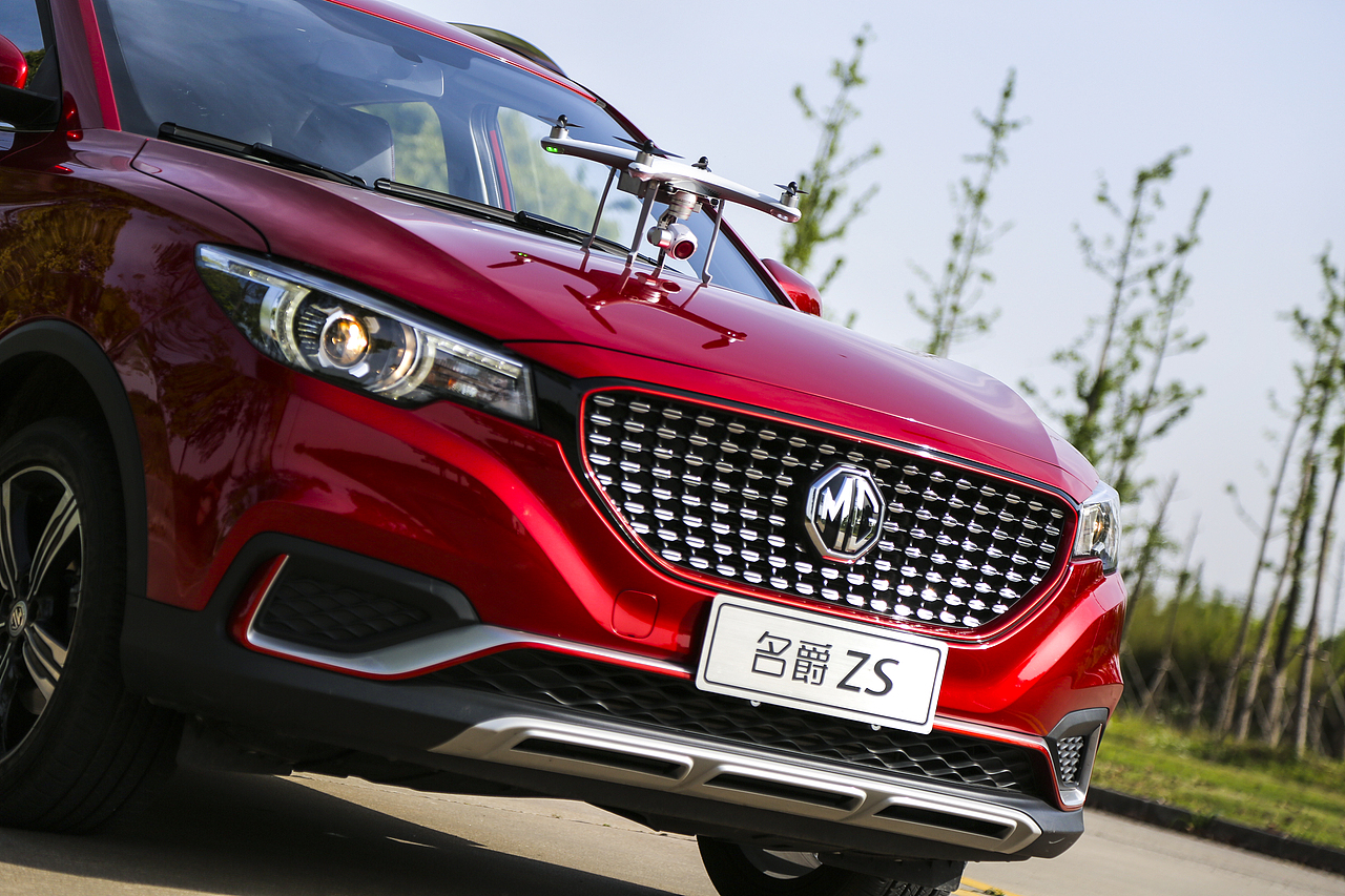 汽车——名爵ZS 车队（图ZODY3MjA1NzI=） - 产品摄影 - 站酷设计师糊叔原创素材 - 站酷ZCOOL