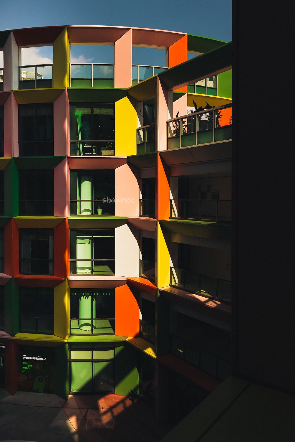 色彩以建筑的结合