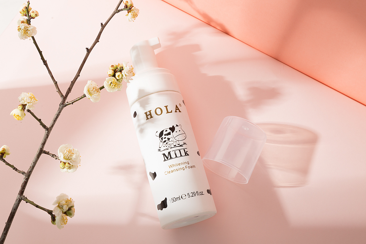 化妆品拍摄-牛奶慕斯洗面奶