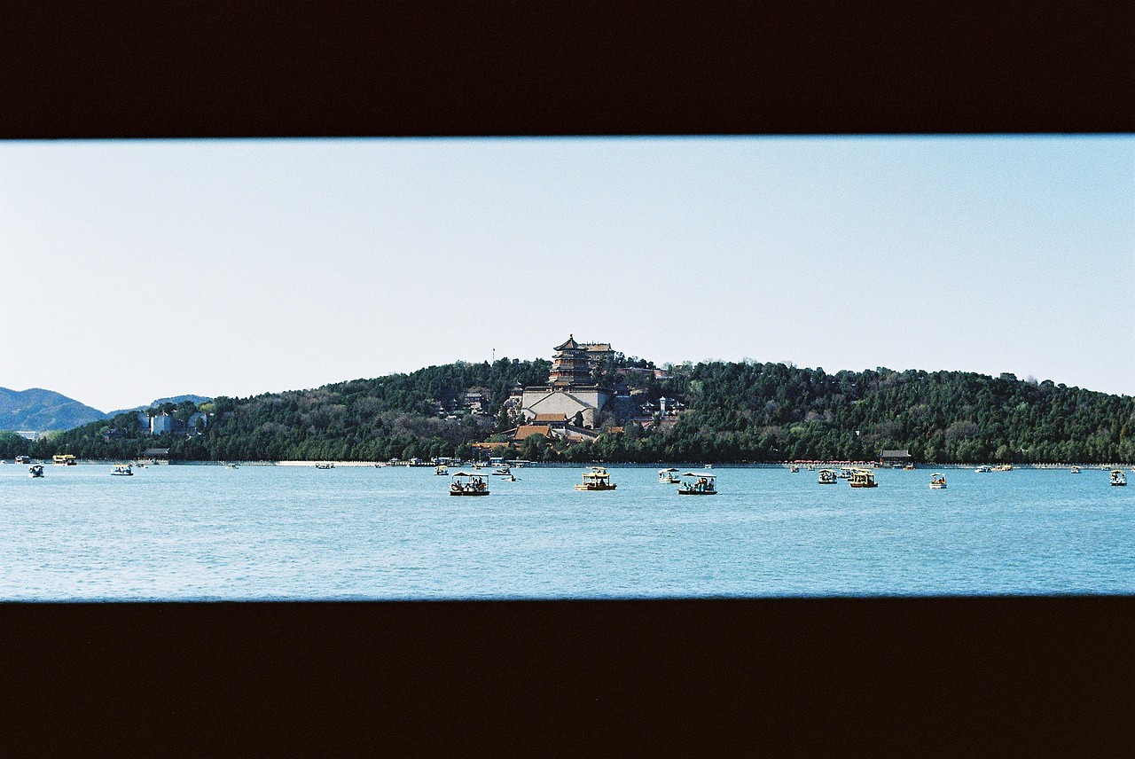 「空漫步」京城春日（图ZMjYzOTM1MDM2） - 人文/纪实摄影 - 站酷设计师Dorazico原创素材 - 站酷ZCOOL