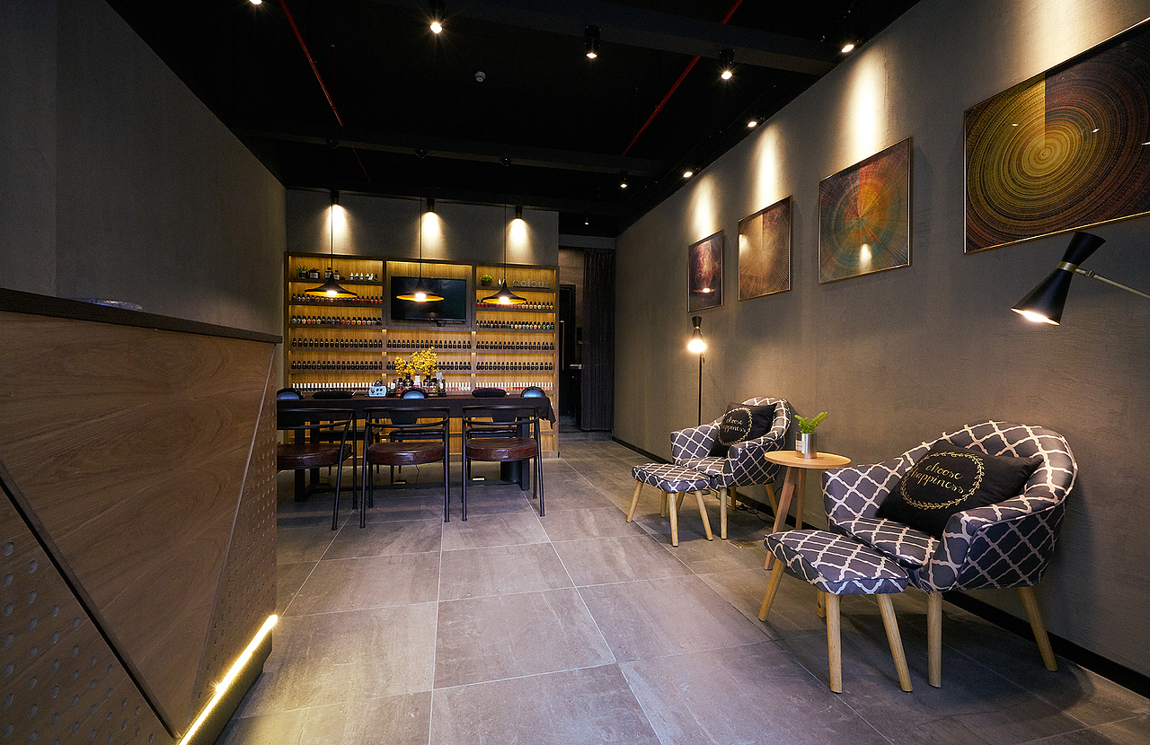 美甲店摄影 美容门店拍摄 化妆店面拍照（图ZMTIwNzY1OTY4） - 产品摄影 - 站酷设计师野人笑摄影原创素材 - 站酷ZCOOL