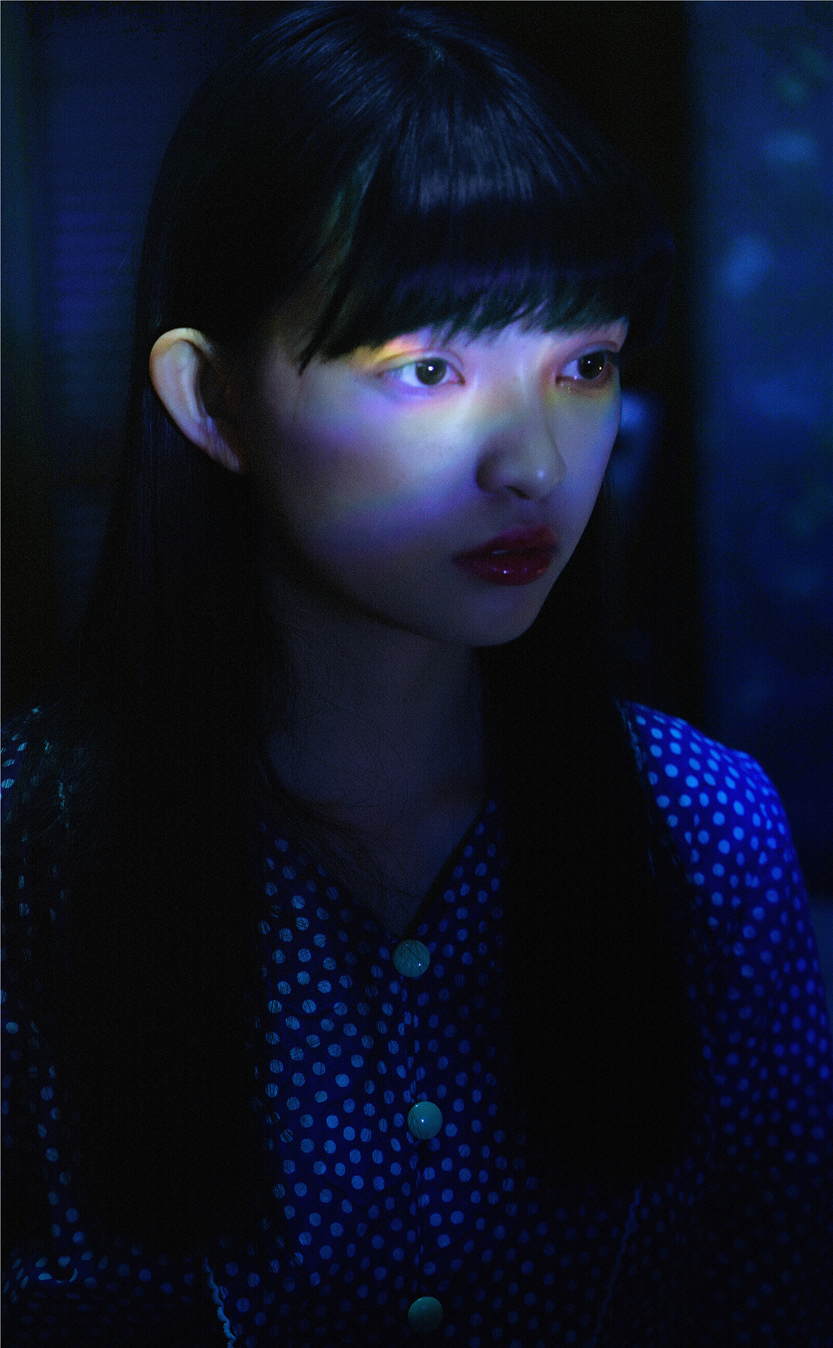 @湖上的悲剧（图ZMTUyMTkwMzg0） - 人像摄影 - 站酷设计师海和蓝原创素材 - 站酷ZCOOL