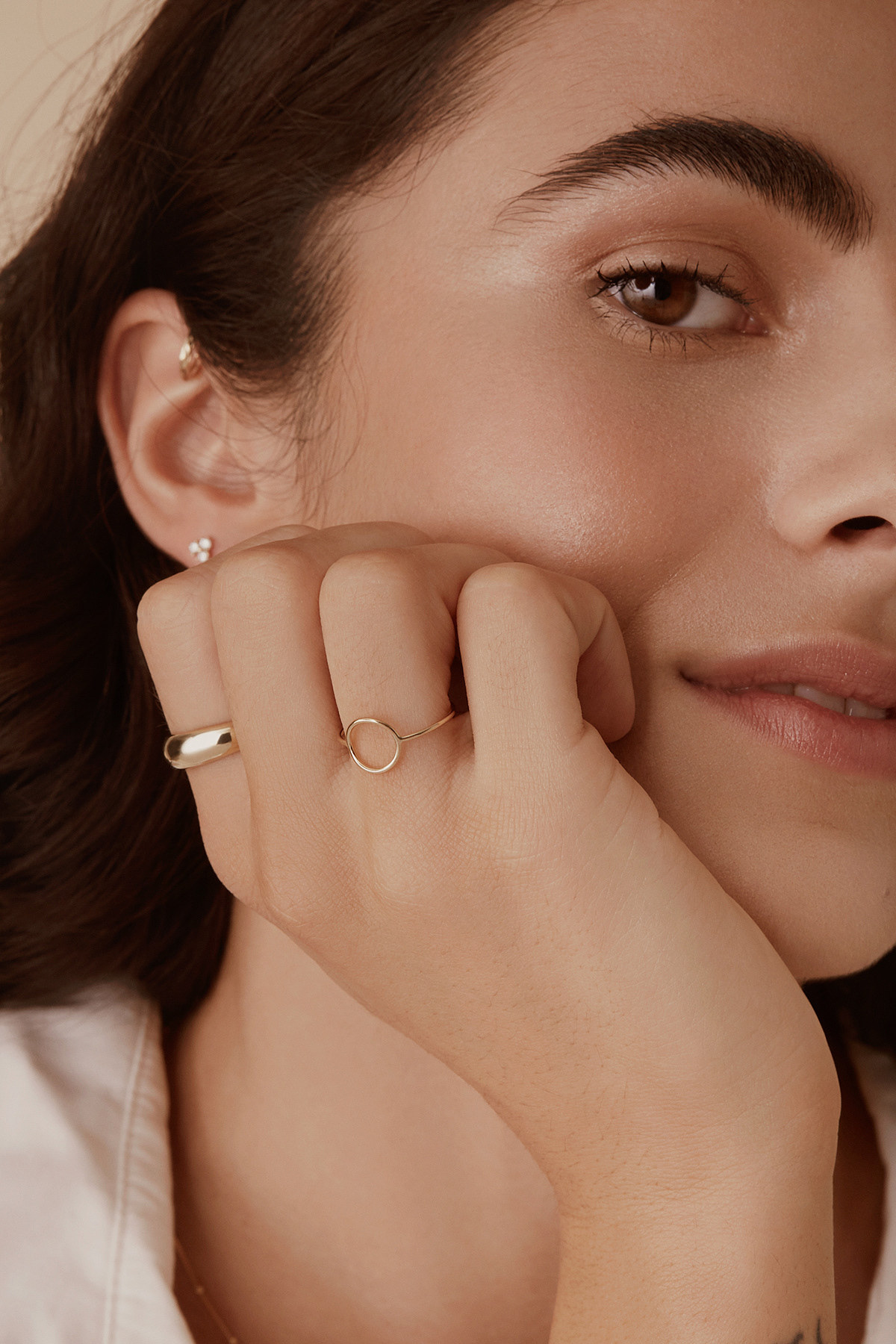 饰品模特图摄影，珠宝模特拍摄，ins风首饰模特摄影（图ZMzAyNzc3ODcy） - 产品摄影 - 站酷设计师深圳徕汀摄影原创素材 - 站酷ZCOOL