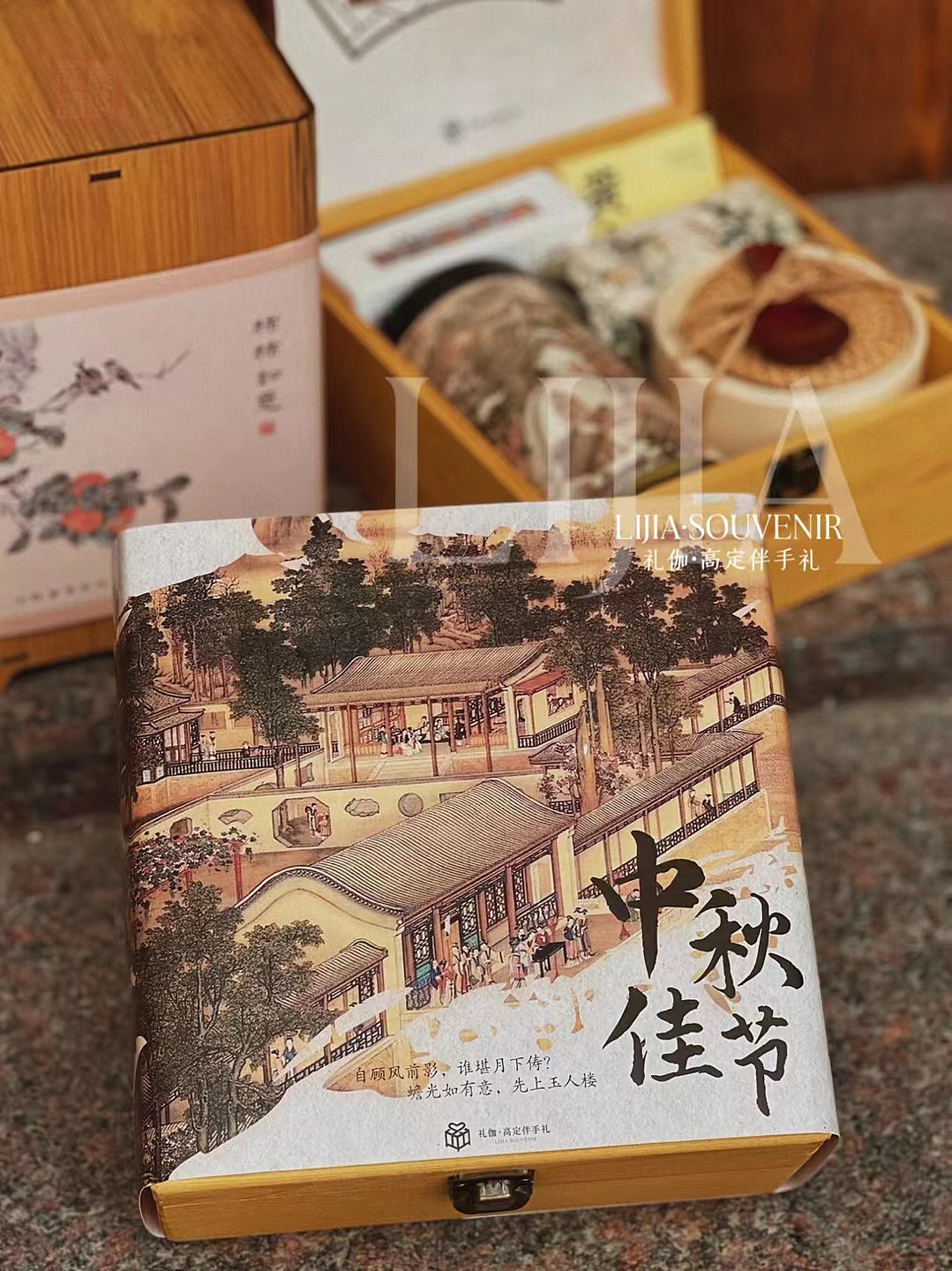 中秋高定伴手礼设计《宋韵赏月礼盒》（图ZMzQ4NTk5OTky） - 包装 - 站酷设计师CoCofeincat原创素材 - 站酷ZCOOL