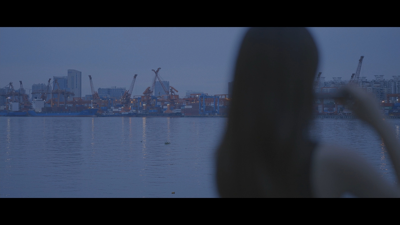 琴声寄信 直至回忆歇斯底里