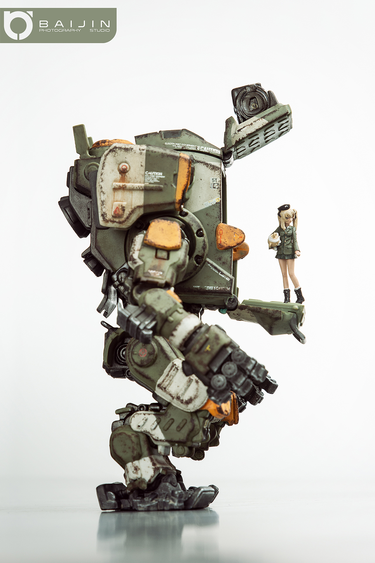 funko pop泰坦陨落 bt