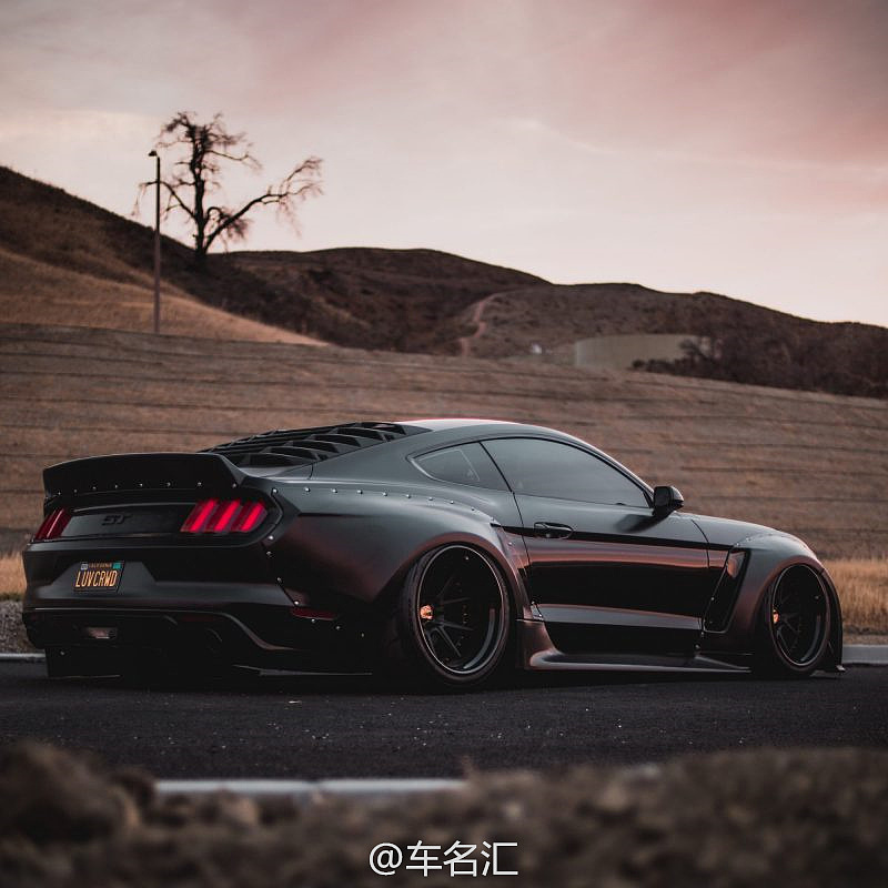 福特野马改装CD宽体轮眉（图ZMzM5NjY1NTQ0） - 产品摄影 - 站酷设计师拉瑞达斯原创素材 - 站酷ZCOOL