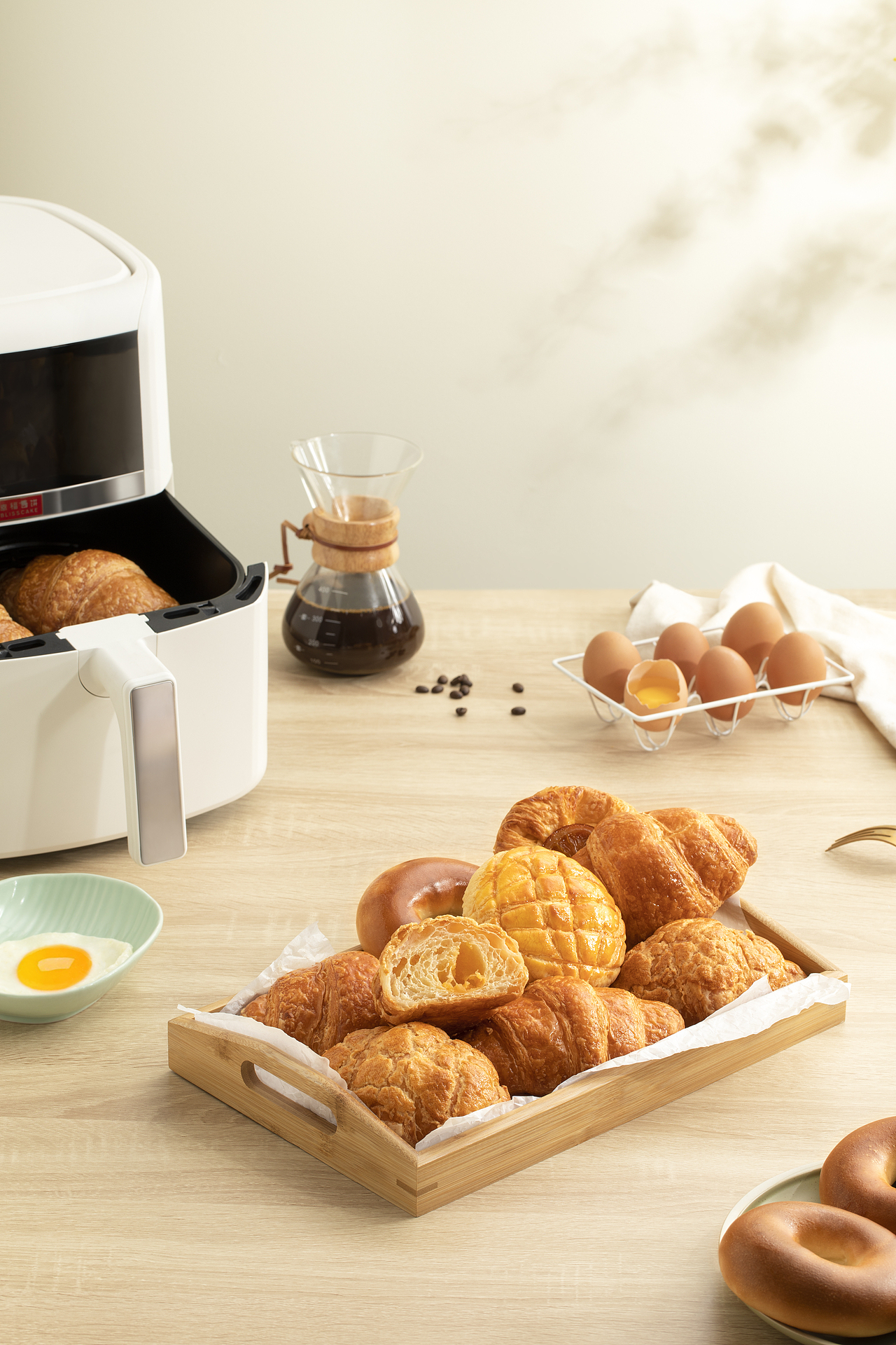 自烤面包-幸福西饼（图ZMzE1ODg5MTY4） - 美食摄影 - 站酷设计师摄影师Echo原创素材 - 站酷ZCOOL