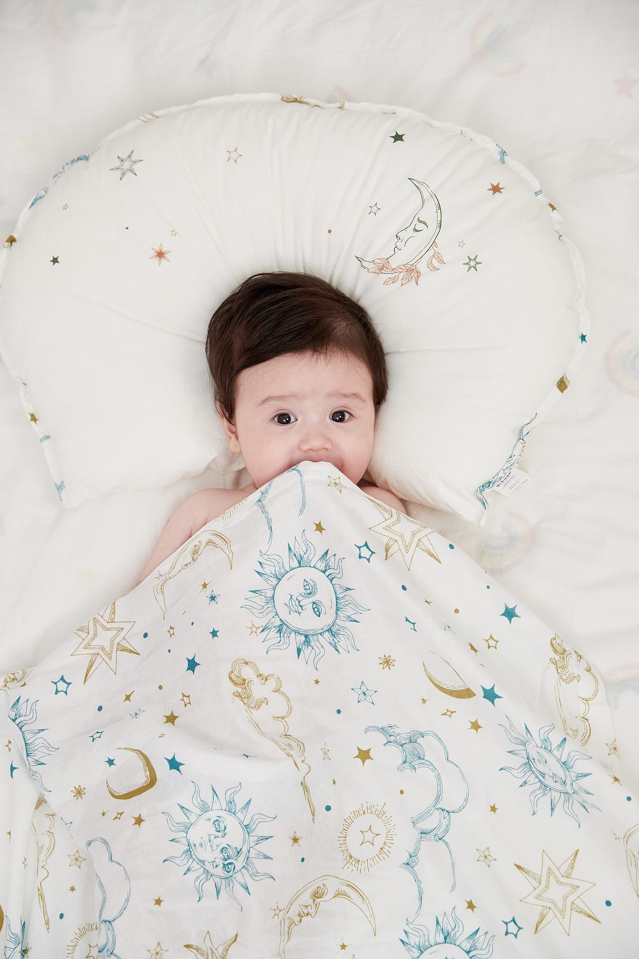 【童装拍摄】yikyak ｜ 合集（图ZMzAyNjUwMTMy） - 人像摄影 - 站酷设计师恒典图片工厂原创素材 - 站酷ZCOOL