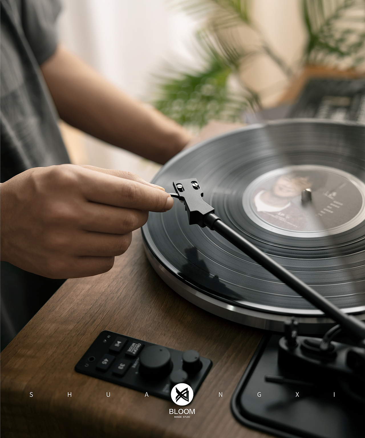 syitren黑胶唱片机-产品摄影