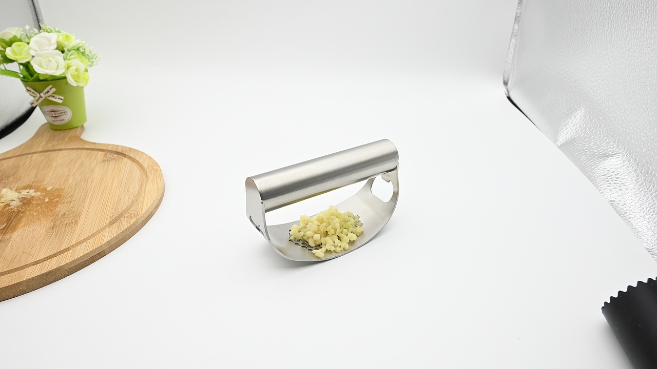 压蒜器（图ZMzY1NDM0MTY4） - 产品摄影 - 站酷设计师伯爵cris原创素材 - 站酷ZCOOL