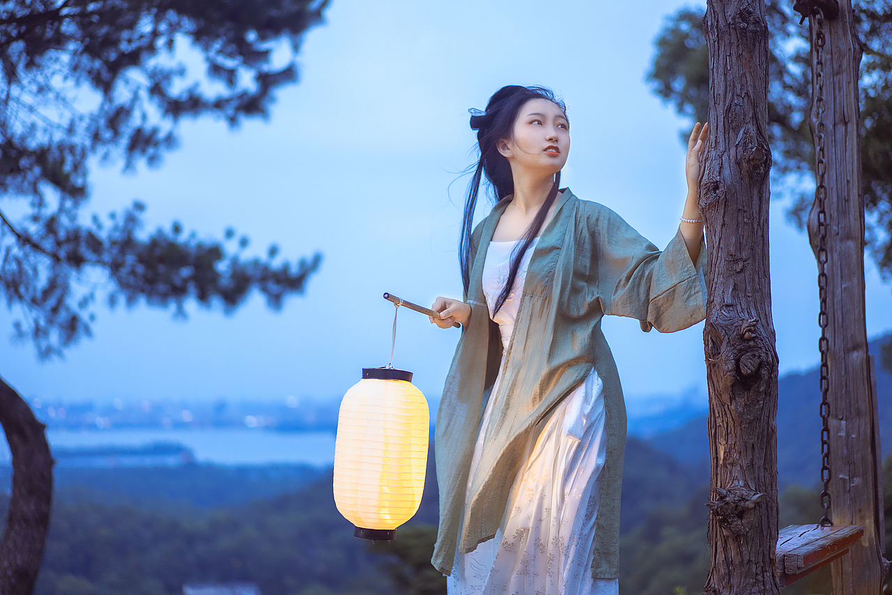 日落烏啼霞滿天（圖ZMzExODA0ODUy） - 人像攝影 - 站酷設(shè)計(jì)師崔長風(fēng)原創(chuàng)素材 - 站酷ZCOOL