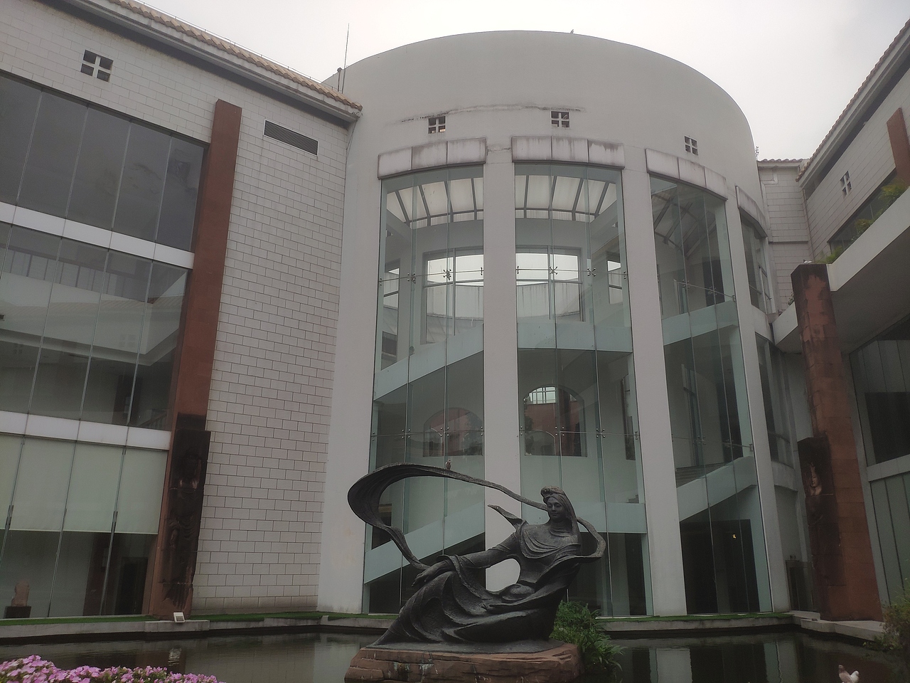 广州-广州艺术博物院（图ZMzAwODA0NjY4） - 展陈设计 - 站酷设计师大湾区五花肉原创素材 - 站酷ZCOOL