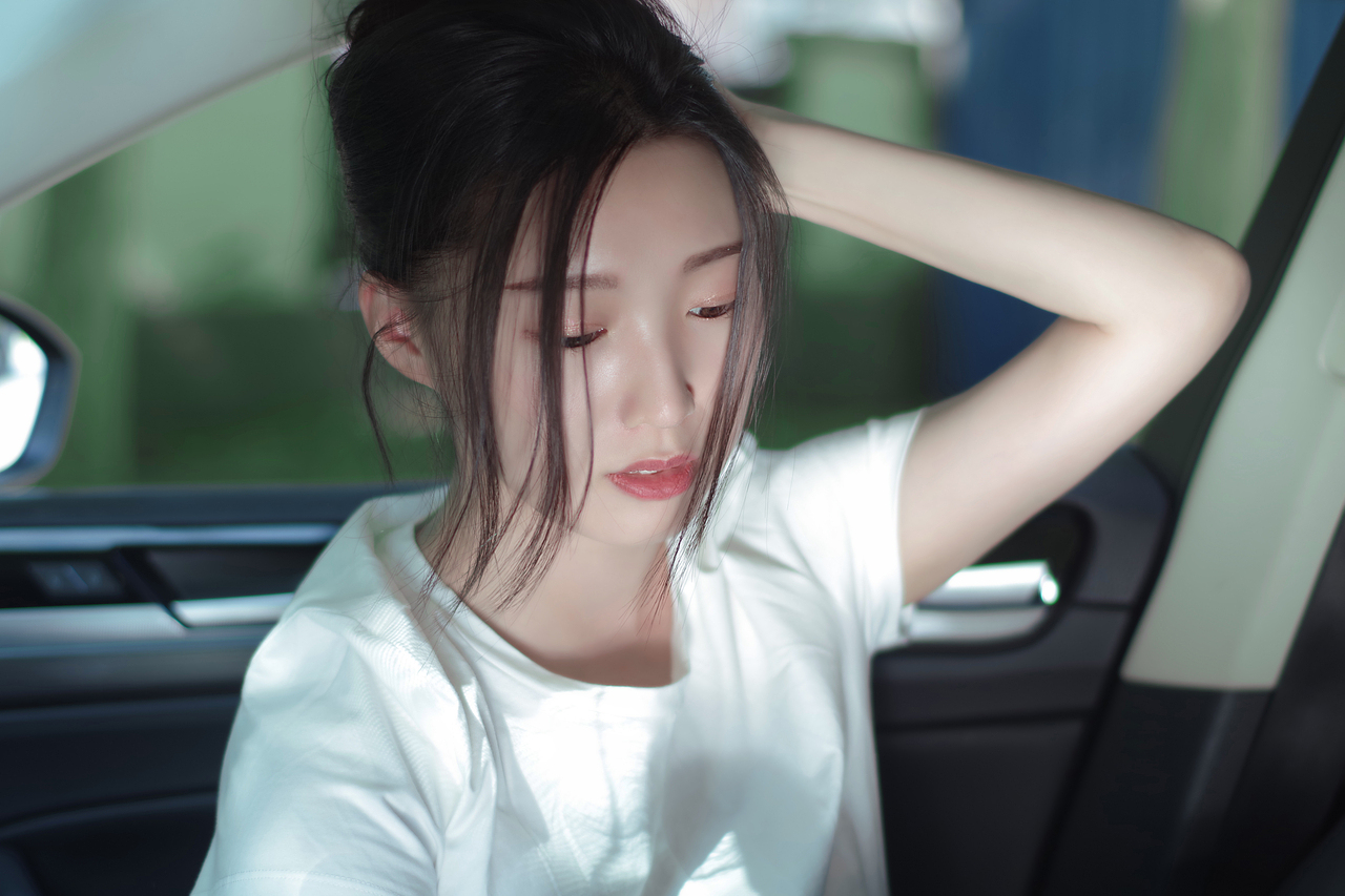 请允许我成为你的夏天--夏日车内拍照（图ZMzEwMTU5MDE2） - 人像摄影 - 站酷设计师金渺今原创素材 - 站酷ZCOOL