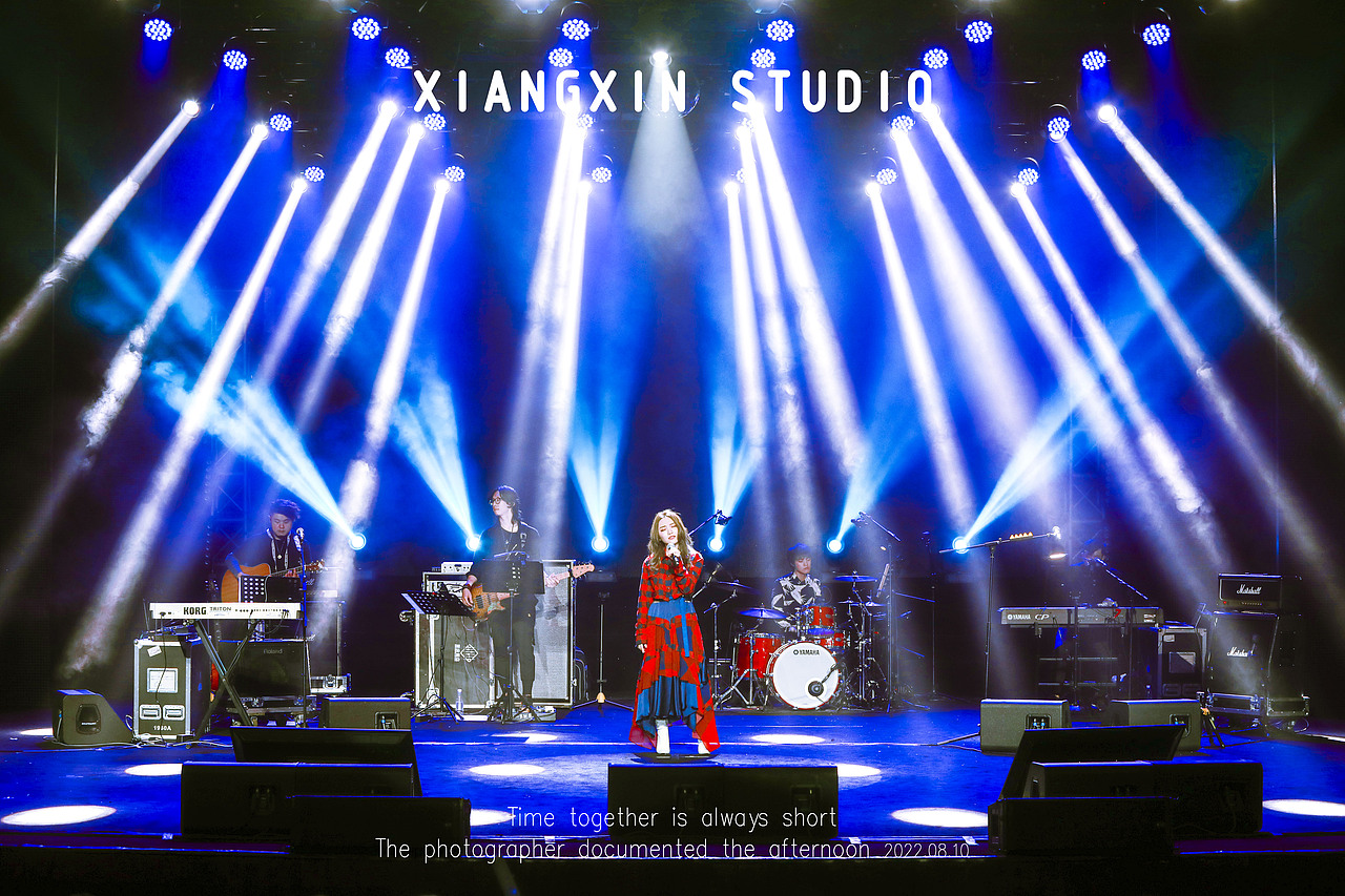 商业活动摄影|四川传媒学院飞儿乐队活动现场|图片直播（图ZMzU3ODM5Mzgw） - 时尚/艺术摄影 - 站酷设计师象心商业活动摄影原创素材 - 站酷ZCOOL