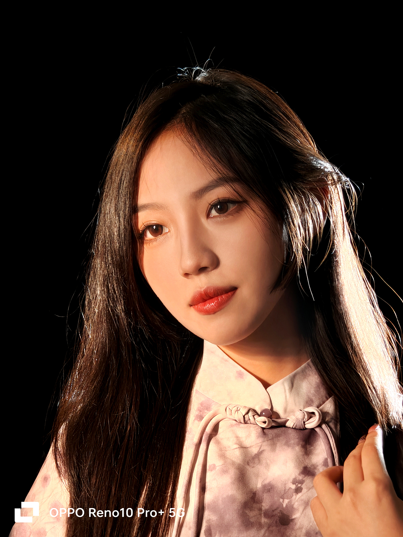 紫色的时尚和紫色的古典发生碰撞