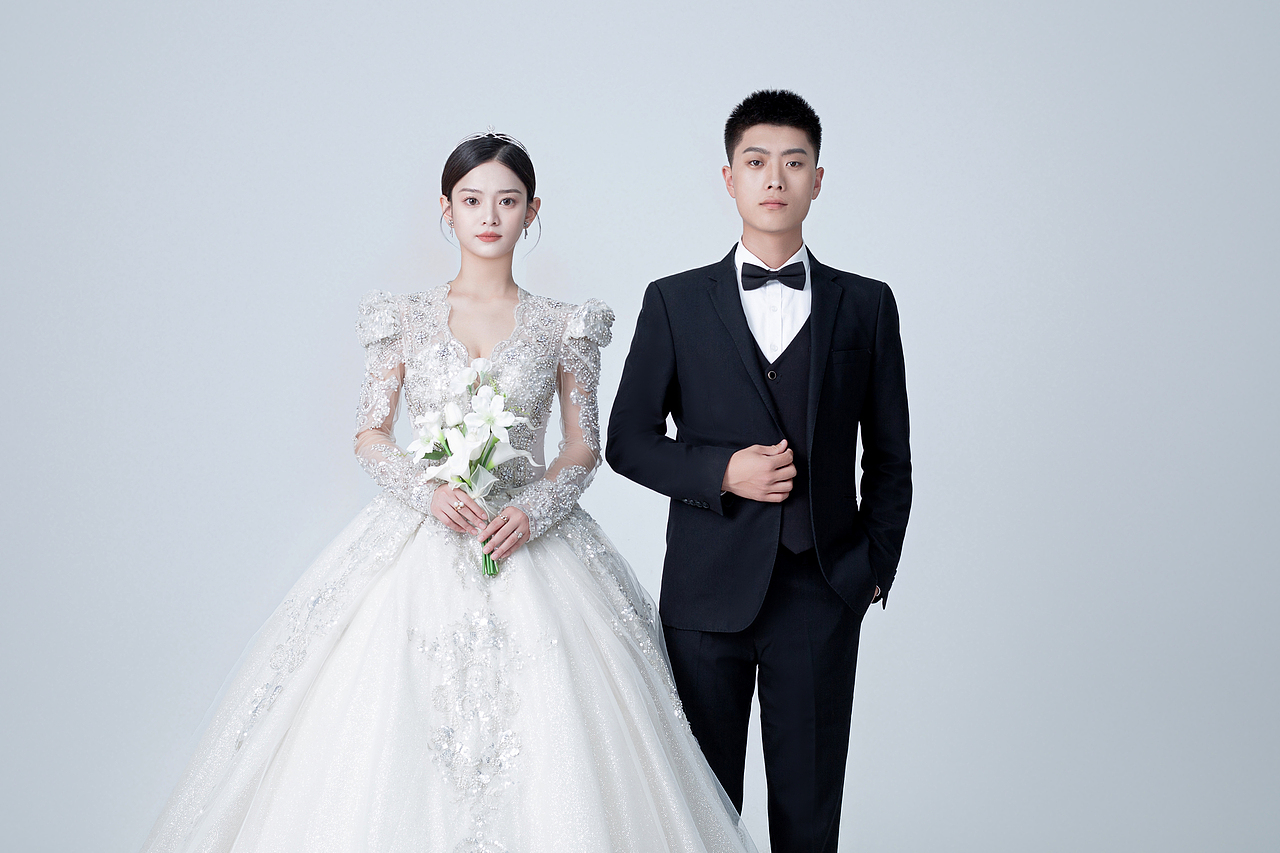 琪琪和鹏飞的婚照