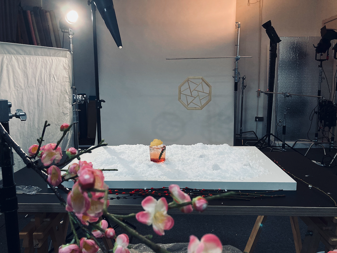 商业案例丨ZEEKR 意境特调（图ZMjk2NDUyMDY0） - 美食摄影 - 站酷设计师悟食影像原创素材 - 站酷ZCOOL