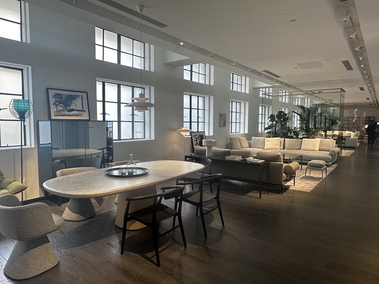 Furniture Showroom Design（图ZMzQwNTk4Njc2） - 商业空间设计 - 站酷设计师lucylindesgins原创素材 - 站酷ZCOOL