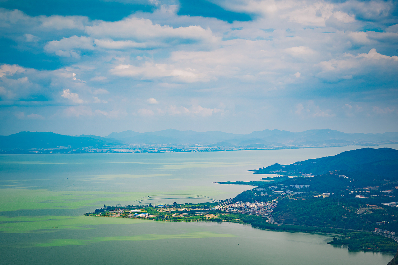 昆明西山，鸟瞰、建筑、风景、夕阳、晚霞（图ZMzQ5MTE0NjQ0） - 人像摄影 - 站酷设计师雕道原创素材 - 站酷ZCOOL