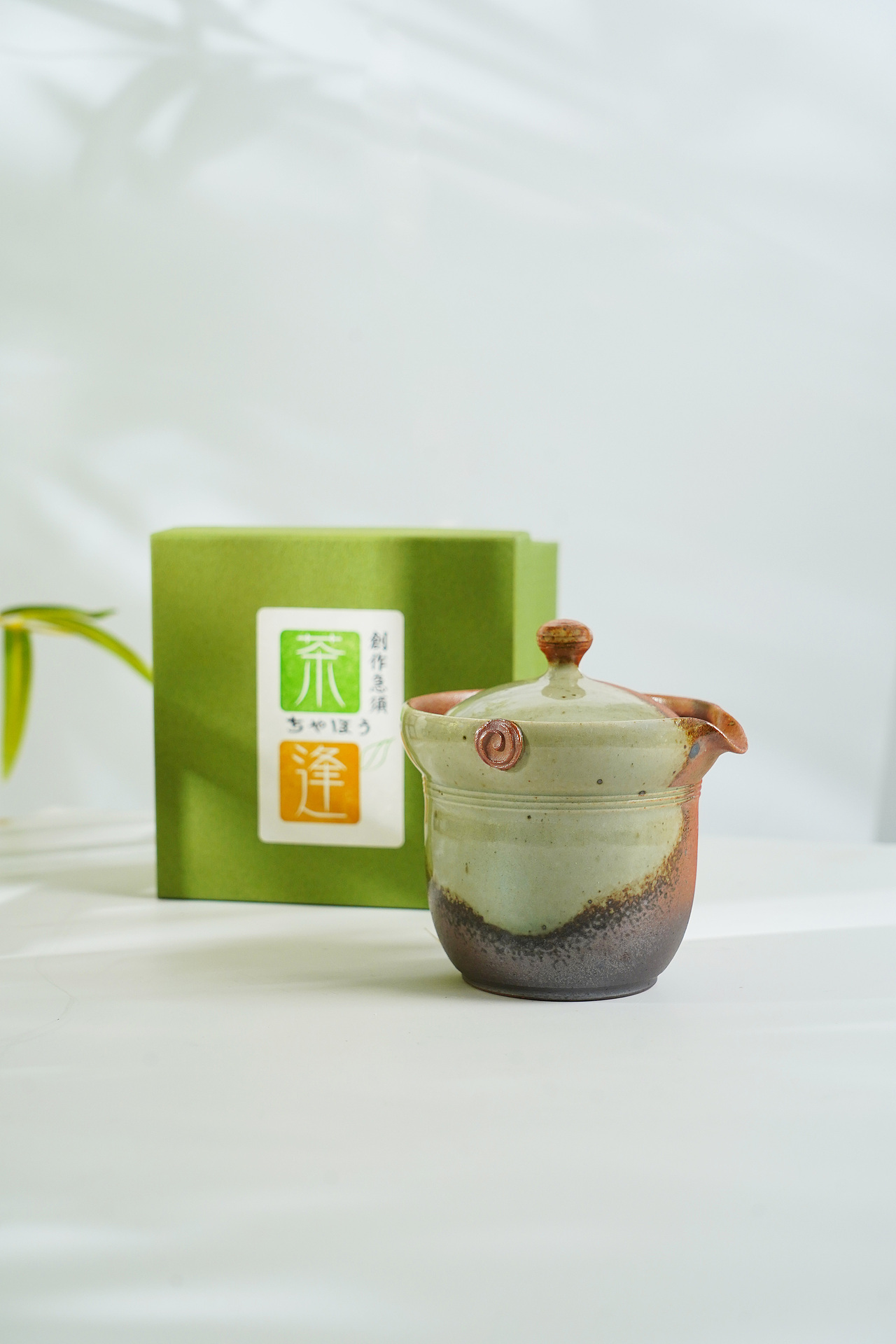 日式陶瓷茶具摄影